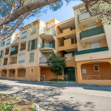 Apartment Les Terrasses De La Mer-2 By Interhome *