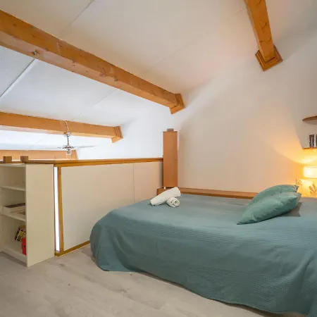 Apartment Les Terrasses De La Mer-2 By Interhome